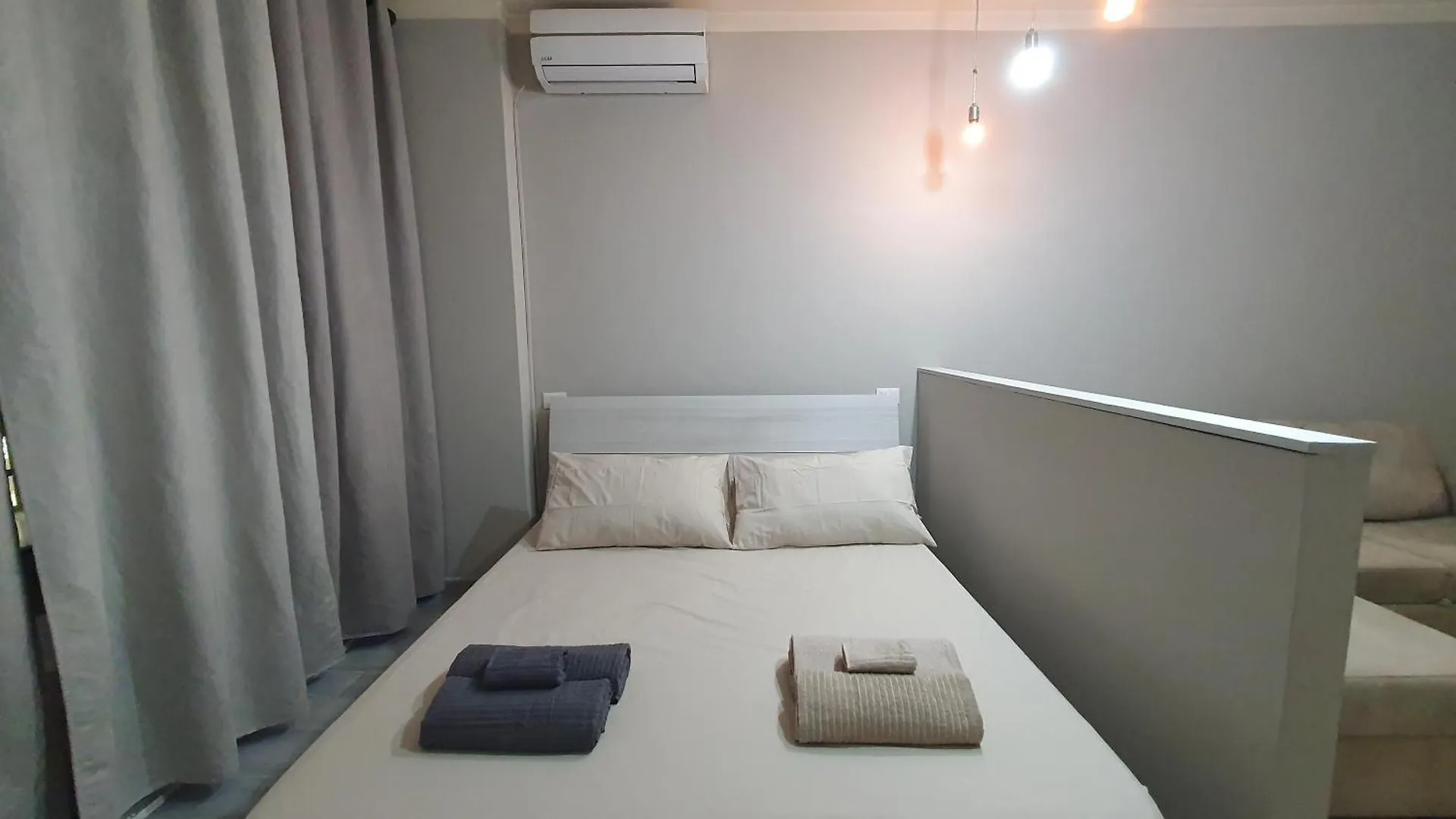Venice Apartment 0*,