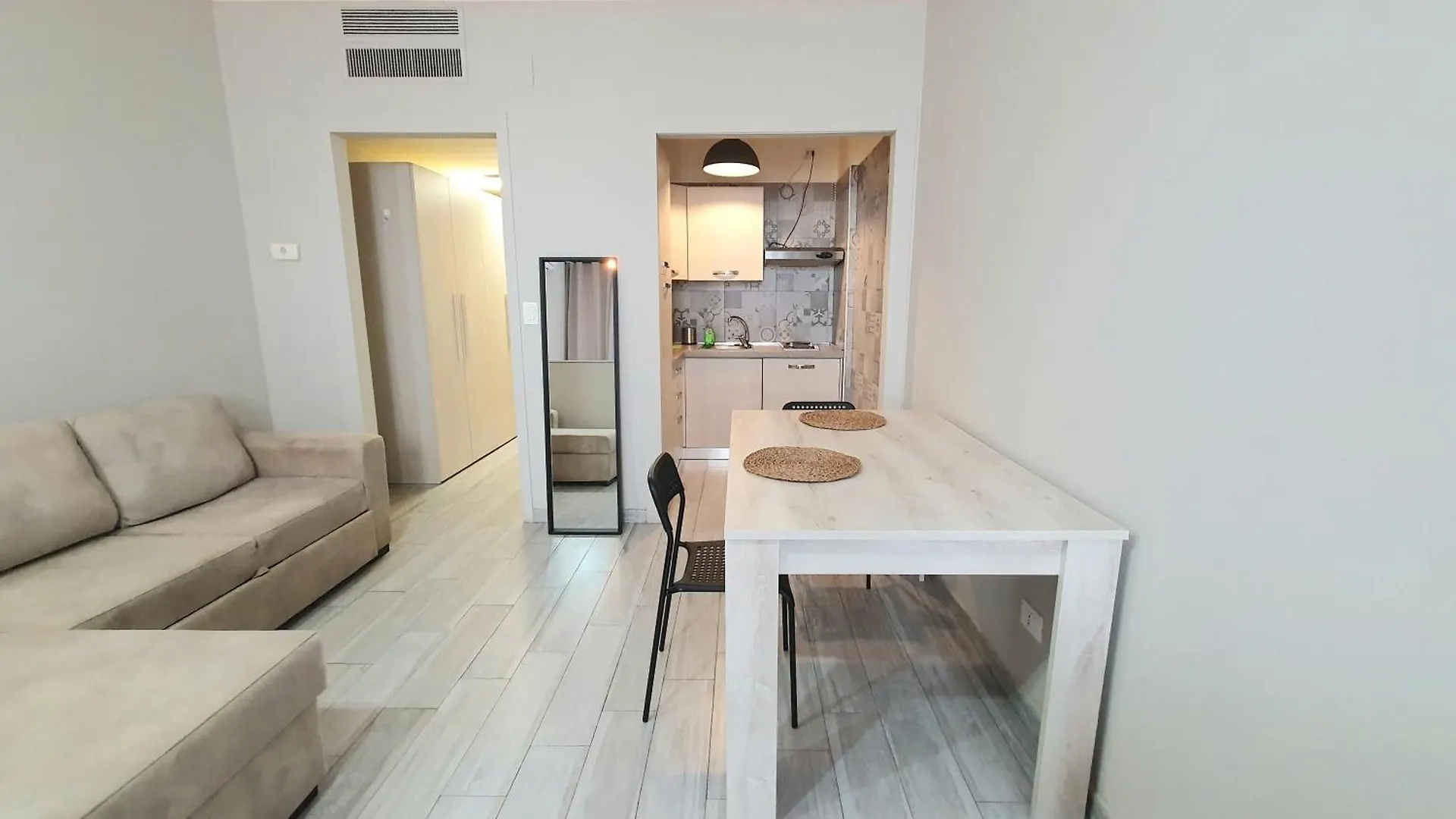 Venice Apartment